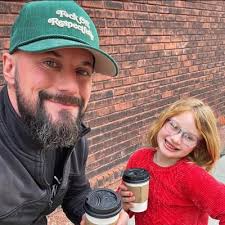 Travis patrick (@Travispatr72038)