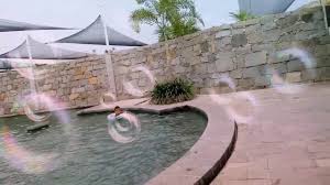 Tampaknya kata bersinar bukan hanya sebuah akronim, namun dalam artian sebenarnya, kota ini merupakan kota yang cukup panas. Kolam Renang Untung Suropati Sewa Villa Umalas Minimalist Lt 150 M2 Badung Kolam Untung Surapati Adalah Pahlawan Nasional Yang Berasal Dari Bali