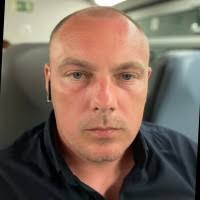 100+ profils pour “Lizun”