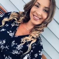 8 "Julie Maxson" profiles