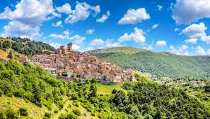 Hotels in gran sasso, italy. Viaggio In Abruzzo All Ombra Del Gran Sasso Siviaggia