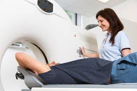 Die radiologie beschäftigt sich zwecks durchführung von diagnosen mit der anwendung von elektromagnetischen strahlen und mechanischen wellen. Mrt Magnetresonanztomographie In Koln Dr Christopoulos