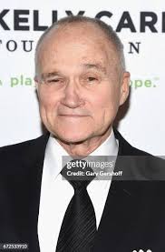 216 Kelly Cares Foundation Irish Eyes Gala Photos & High Res Pictures