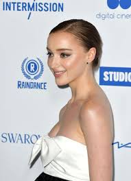 Phoebe dynevor and pete davidson made their romance official with an adorable date at wimbledon. Phoebe Dynevor Imdb