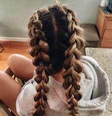 An example of a vsco boy is boaz omunga. Vsco Girl Hairstyles You Ll Want To Copy Stylebistro