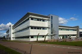 Kalwall Mixed With Regular Windows Uk Office Depot Headquarters Building Office Depot Multi Story Building