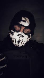 Cosplay and Masked Men: A Unique Community Insight