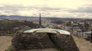 la guithardiere le marthourey la tour en jarez n 5 randonnee monts du lyonnais la tour en jarez