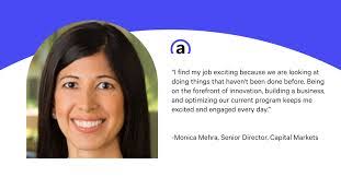 Stacy Tuttle's Instagram, Twitter & Facebook