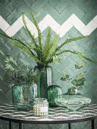 Maisons Du Monde Les Premieres Images De La Collection Printemps En 2020 Maison Du Monde Tendance Deco Decoration Verte