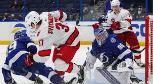 Andrei vasilevskiy and carter hart did battle in the city of brotherly love, and the lightning were able to tie a franchise record with their 10th consecutive. Stanley Cup Playoff Round 2 Preview Hurricane Vs Lightning Eminetra Canada