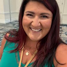 Describe your job using only emojis. Let's guess what it is! 😎🔍🧩