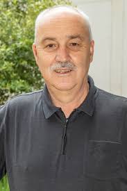 Gandhi's Satyagraha: Exploring non-violent alternatives for effective  political resistance and transformation