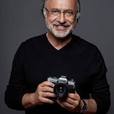 French politician, photographer, musician and composer. Hommage A Olivier Dassault L Attrapeur De Lumieres Polka Magazine