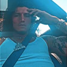 So grateful for these opportunities. Got to scrap with Spencer & Austin. I  looked up to these guys since I started wrestling. Heading to the football  game next. #MachineGunMindset #grateful Iowa Wrestling