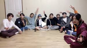 # view updates by each star member. V Live Let S Chill