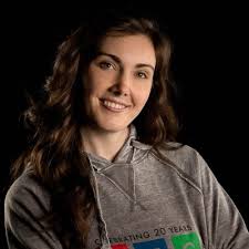 Leanne Mcfadden's Instagram, Twitter & Facebook