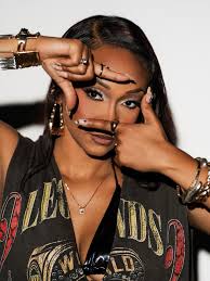 On My Time MV drops TOMORROW 👀🚨 And my squad!! Thank you to my squad!!!  💕 Directed by: LAUREN DUNCAN @laurduncan and ALYSSA NEEDHAM  @alyssaneedhamdance 💕 Choreography by: ALYSSA NEEDHAM 💕 Director