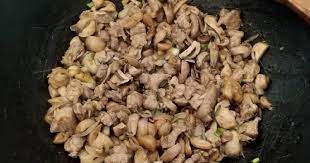 Meski disebut juga jamur kompos, aroma jamur ini tetap unik dan rasanya pun manis. 41 Resep Babi Cah Jamur Enak Dan Sederhana Ala Rumahan Cookpad