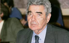 Ο αλέξανδρος κεδίκογλου είναι στον παοκ από το 2013 κι έχει εξελιχθεί σε έναν δυνατό και γρήγορο φορ, που μπορεί να παίξει εξίσου αποτελεσματικά τόσο στην κορυφή της επίθεσης, όσο και στα άκρα. Pe8ane O Basilhs Kedikogloy H Ka8hmerinh