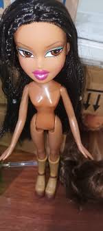 Kiana head in a sasha body! (for my aliexpress crew) : r/Bratz