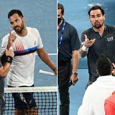 Postpartita caldo a melbourne dopo la sfida del secondo turno di australian open tra fabio fognini e salvatore caruso. Fognini Litiga Con Caruso Agli Australian Open Mi Hai Dato Del Bucio Di C O