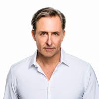 Z vaší přednášky při pondělním zahájení veřejného působení institutu svobody a demokracie jsem získala dojem, že podle vás je svoboda ohrožena. Dave Asprey The Personality Database Pdb Business
