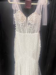 Made With Love Sample Wedding Dress Save 53%