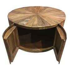 Mobel Im Vintage Stil Wohnaccessoires Im Shabby Chic Wohnwelten Couchtisch Couchtisch Rund Couchtisch Holz