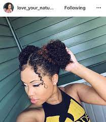 Pin By Alexis Danielle On Hairalicious Beach Hair Cute Hairstyles For Short Hair Curly Hair Styles Naturally