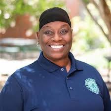 Meredith Beard's Instagram, Twitter & Facebook