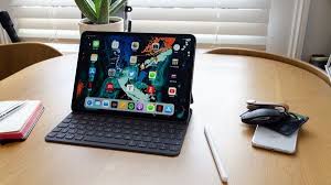 Does The Apple Pencil And Smart Keyboard Turn The Ipad Pro Into A Laptop Ipad Pro Ipad Ipad Hacks