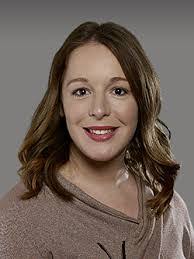 Rebecca Kindred's Instagram, Twitter & Facebook