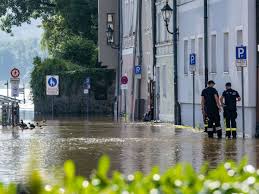 Nach starken regenfällen im alpenraum besteht auch in münchen und umgebung hochwassergefahr für die isar. Ks Xyrksp1ykim