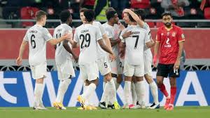 Here are many translated example sentences containing facilement. Coupe Du Monde Des Clubs Le Bayern Munich Se Hisse Facilement En Finale Video Le Soir