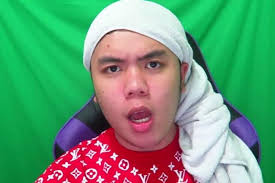 Cara mencari no whatsapp seseorang disekitar kita dengan menggunakan aplikasi sniper whatsapp pro link download : Dyland Pros Sultan Free Fire Dari Indonesia Esportsnesia