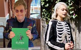 Phoebe bridgers news, gossip, photos of phoebe bridgers, biography, phoebe bridgers help us build our profile of phoebe bridgers! Elton John Wanted To Hit Someone If Phoebe Bridgers Didn T Win At 2021 Grammys
