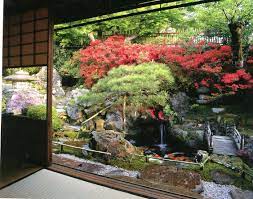 Rakusho Landscapes For Small Spaces Japanese Courtyard Gardens By Katsuhiko Mizuno Japanese Garden Small Japanese Garden Japanese Landscape