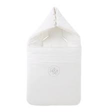 Nid D Ange En Coton Blanc St Honore Maisons Du Monde Coton Blanc Nid D Ange Maison Du Monde