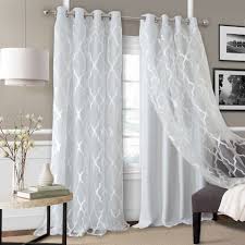 Shop seventh avenue for bedroom window treatments you'll love. 19 Amazing Blackout Curtain Ideas For Your Bedroom The Sleep Judge