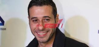 كان أعلن الفنان مفيد عاشور، وفاة زوجة الفنان عبد الرحمن أبو زهرة، دون توضيح أي أسباب تخص الوفاة. Ø£Ø­Ù…Ø¯ Ø§Ù„Ø³Ø¹Ø¯Ù†ÙŠ ÙŠÙˆØ¬Ù‡ Ø±Ø³Ø§Ù„Ø© Ø¥Ù„ÙŠ Ø²ÙˆØ¬ØªÙ‡ Ø§Ù„Ø³Ø§Ø¨Ù‚Ø© Ù…ÙˆÙ‚Ø¹ ØµØ¨Ø§Ø­ Ù…ØµØ±