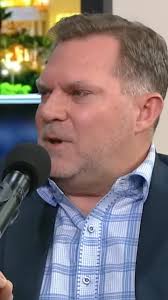 UPDATE* It saddens me to report that this WWII hero passed away a day after  his story aired. RIP O'Neil & thanks for your incredible service to our  country 🙏🫡🇺🇸 What a