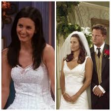 Love blossomed between monica and chandler over the years until they finally acknowledged their feelings for each other and hooked up on the season. Unpopular Opinion But Monica Looked Better In The Dress She Had To Return Than Her Actual Wedding Dress Howyoudoin