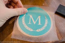 Bring the world to your doorstep with our top ideas for decorating with maps. Diy Painted Wood Slice Coasters Unoriginal Mom