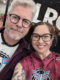 Today our very own Tigermouse and Superb Owl are