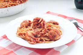 Mezze paniche con polpo e verdure, un prelibato primo piatto da gustare in famiglia e che vi farà dimenticare di stare a dieta. Ricette Con Il Polpo 10 Varianti Golose