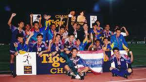 See khairul azman's bio, transfer history and stats here. Flash Back Aff Championship 1996 Goal Com