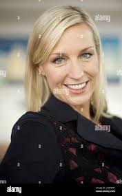 Candice Olson's Instagram, Twitter & Facebook