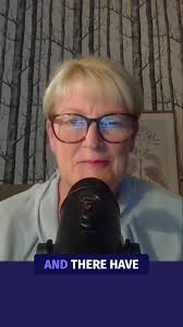 Could our modern footwear habits be preventing kids from developing  stronger, more resilient feet? On the podcast, foot specialist Dr. Sue  Mayes discusses the long-term benefits of kids running around ...