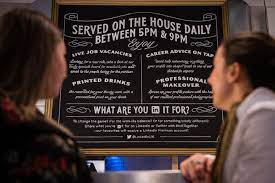 Opret forbindelse til personer, der kan hjælpe dig find personer, du kender lær færdigheder, der kan hjælpe dig nu. Linkedin Goes On Tour With Pop Up Pub The Linked Inn Famous Campaigns